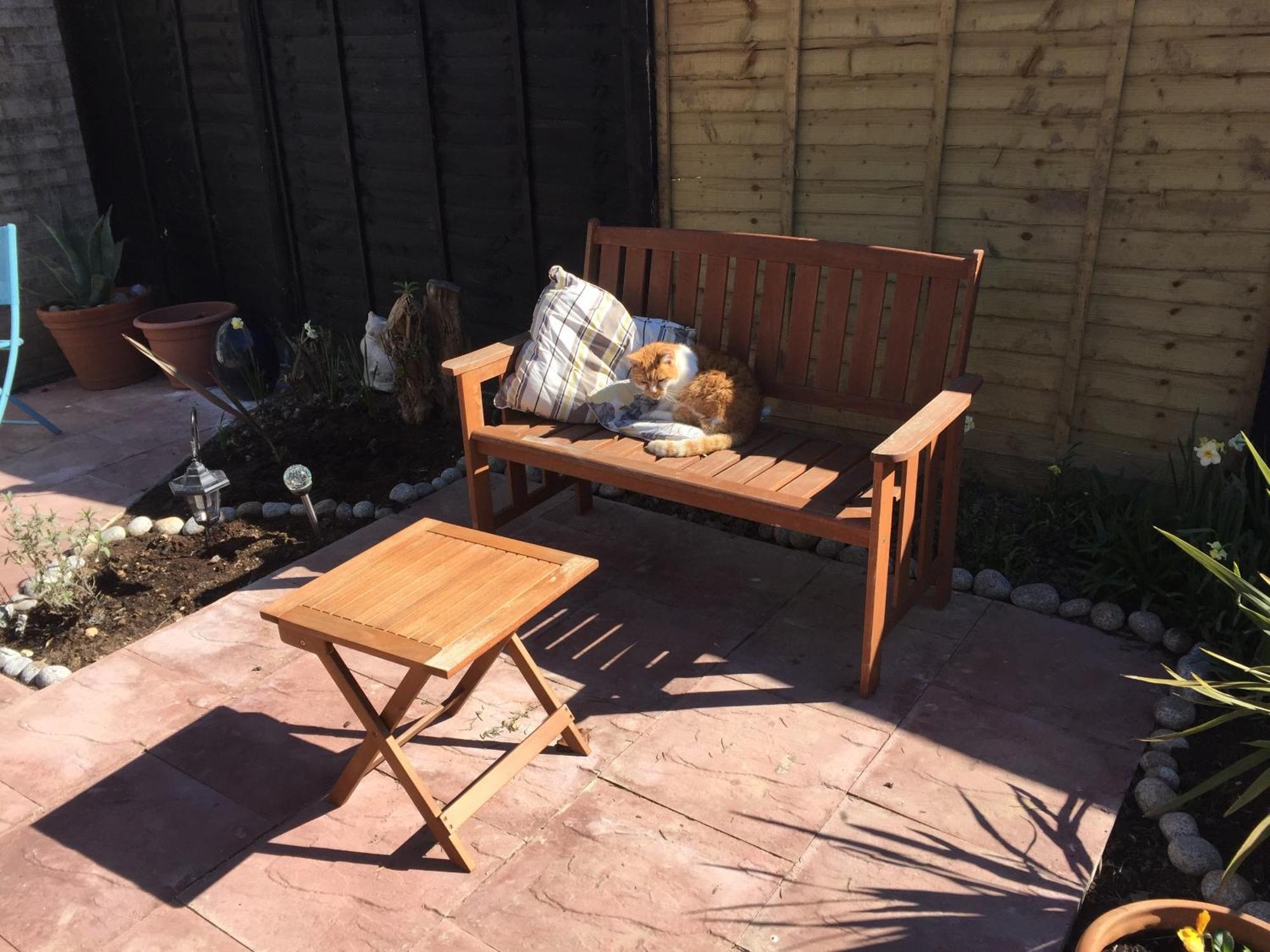 Basingstoke En Suite Room In Garden Annex Exterior photo